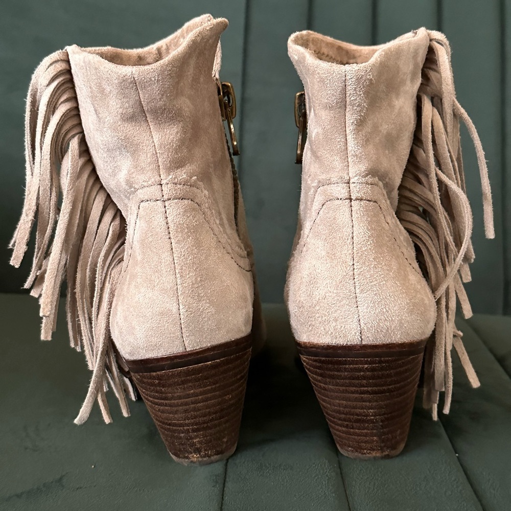 Sam Edelman Louie Boots Grey Suede with Fringe Ankle Booties - Picture 4 of 8